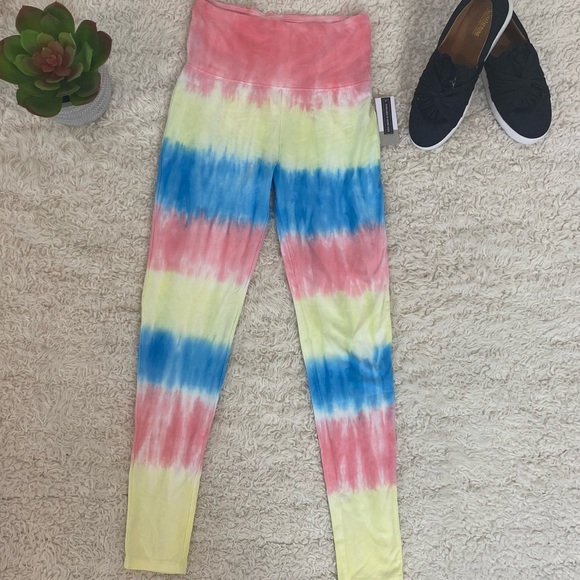 NWT BP. High Rise Classic Leggings In Blue Cashmere Multi Stripe - Picture 4 of 6